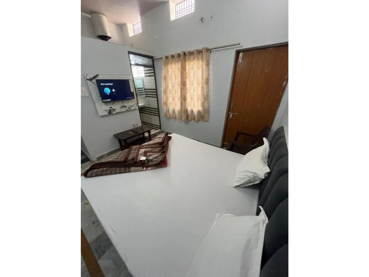 Hotel Shivaa Aashram Near Kashi Temple With Free Internet Service 2*, Βαρανάσι