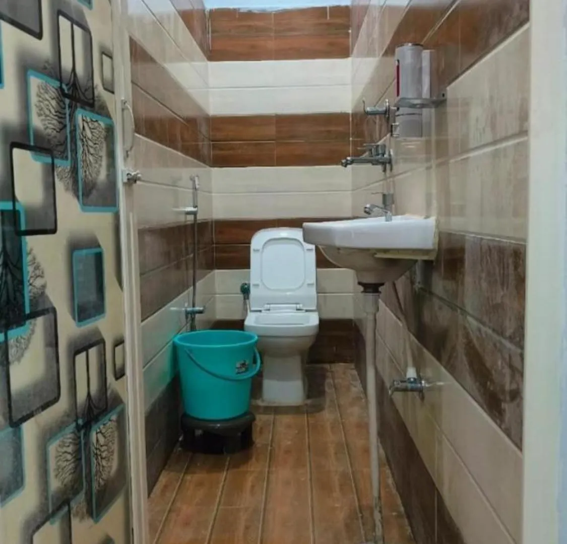 Hotel Shivaa Aashram Near Kashi Temple With Free Internet Service 2*, Βαρανάσι